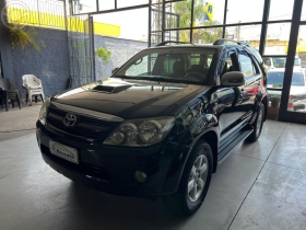 HILUX SW4 3.0 SRV 4X4 16V TURBO INTERCOOLER DIESEL 4P AUTOMÁTICO