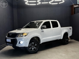 hilux 3.0 8v srv 4x4 cd turbo diesel 4p manual 2015 caxias do sul