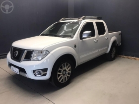 frontier 2.5 sl 4x4 cd turbo eletronic diesel 4p automatico 2013 caxias do sul