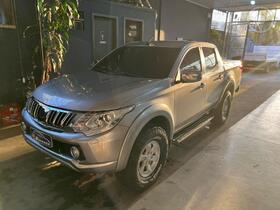 l200 triton 2.4 16v turbo diesel sport hpe cd 4p 4x4 automatico 2017 caxias do sul