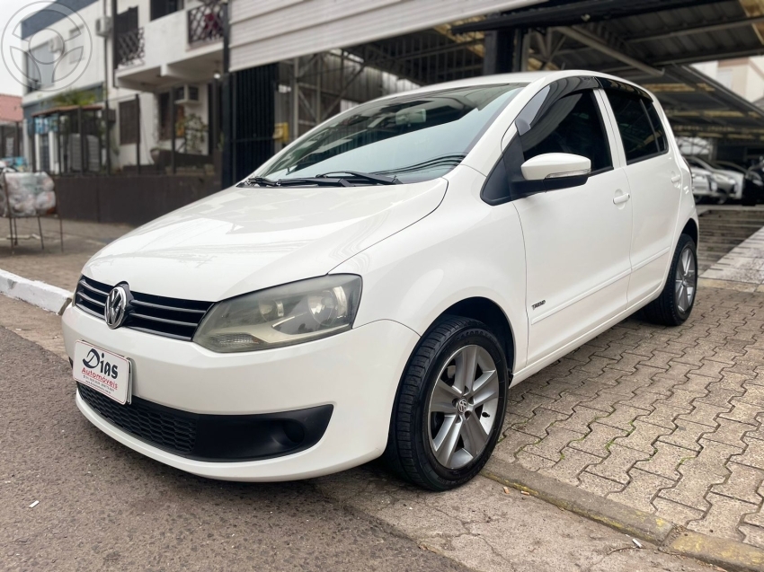 FOX 1.0 MI TREND 8V FLEX 4P MANUAL - 2011 - NOVO HAMBURGO