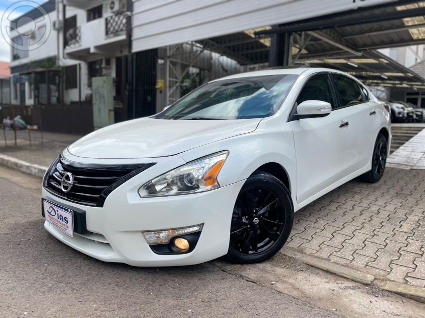 ALTIMA 2.5 SL 16V 4P AUTOMÁTICO - 2014 - NOVO HAMBURGO