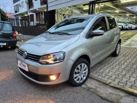 fox 1.6 mi 8v flex 4p automatizado 2013 novo hamburgo