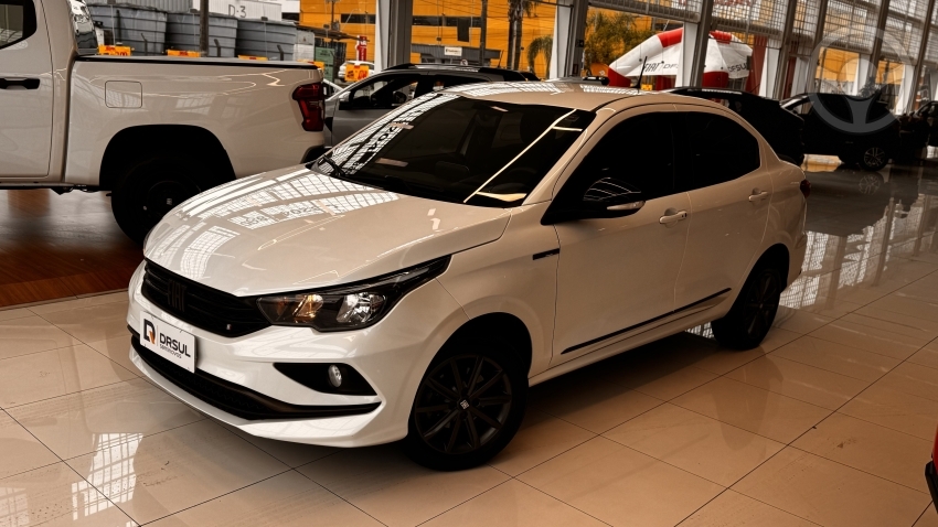 CRONOS 1.3 FIREFLY DRIVE S-DESIGN FLEX 4P MANUAL - 2024 - CAXIAS DO SUL