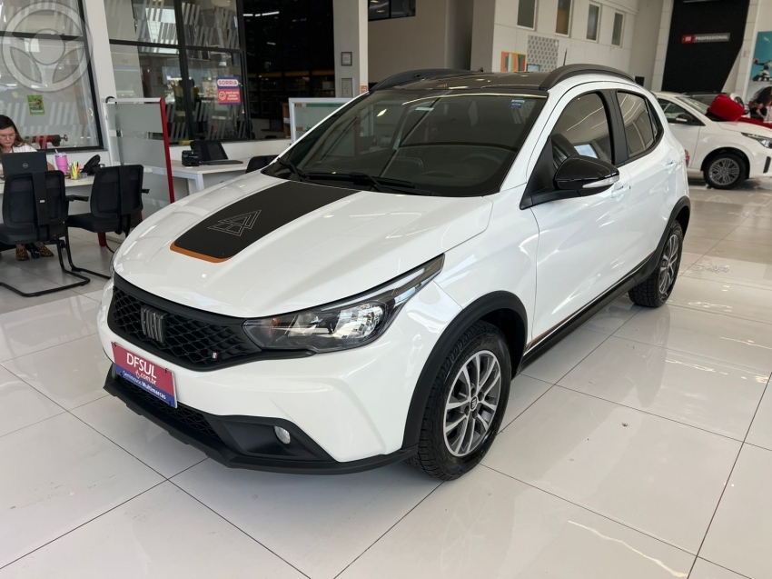 ARGO 1.3 V8 TREKKING FLEX 4P AUTOMÁTICO - 2023 - CAXIAS DO SUL