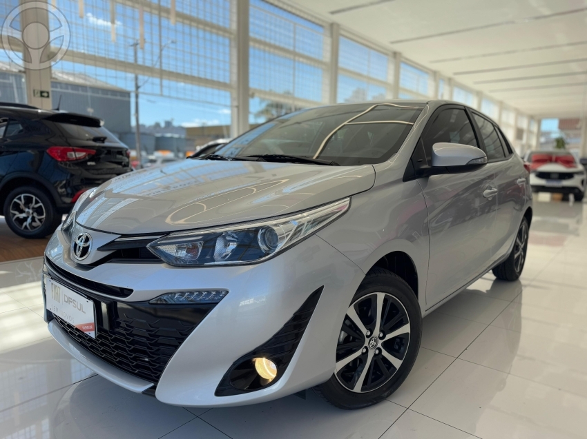 YARIS 1.5 XLS CONNECT 16V FLEX 4P AUTOMÁTICO - 2022 - CAXIAS DO SUL