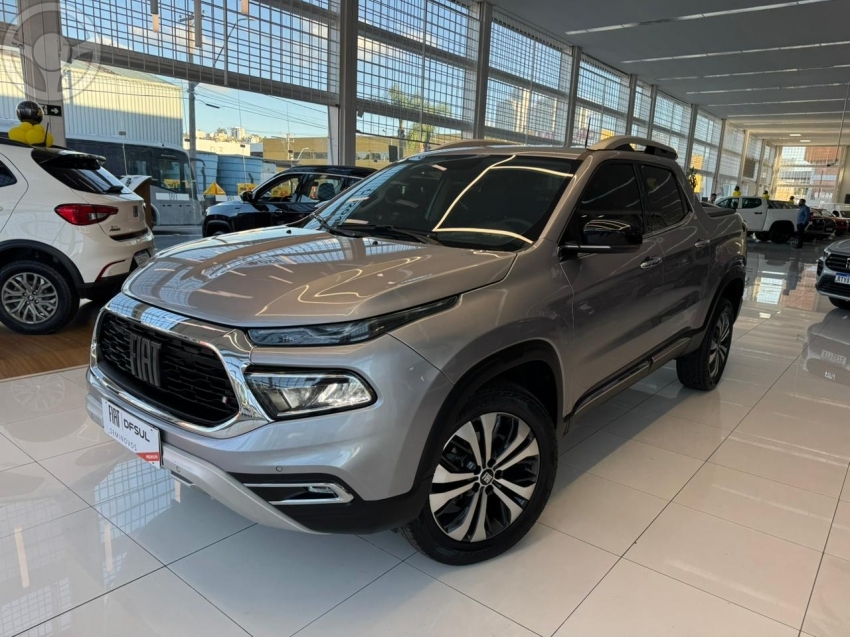 TORO 2.0 16V TURBO DIESEL VOLCANO AT9 4X4 AUTOMÁTICO - 2024 - CAXIAS DO SUL