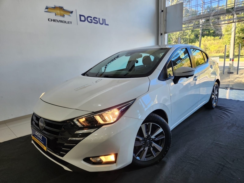 VERSA 1.6 ADVANCE 16V FLEX 4P AUTOMÁTICO - 2024 - CAXIAS DO SUL
