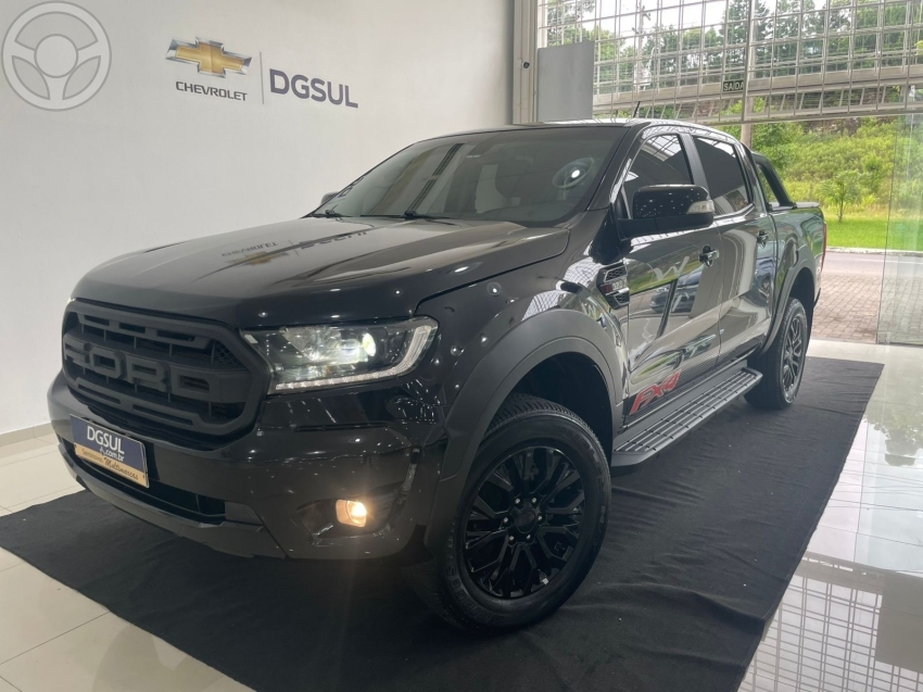 RANGER 3.2 FX4 20V CD 4X4 DIESEL 4P AUTOMÁTICO - 2023 - CAXIAS DO SUL