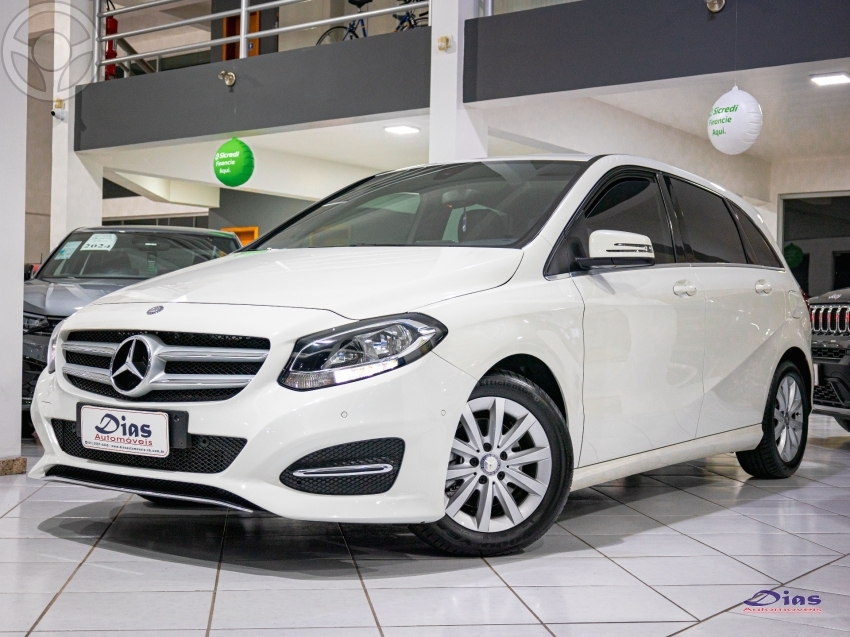 B 200 1.6 TURBO 4P AUTOMÁTICO - 2016 - CAMPO BOM