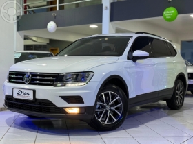 tiguan 1.4 allspace 250 tsi flex 4p 2018 campo bom