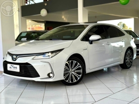 corolla 1.8 altis premium 16v hibrido 4p automatico 2022 campo bom