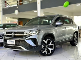 taos 1.4 16v highline tsi flex 4p automatico 2024 campo bom