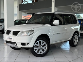 pajero tr4 2.0 4x2 16v 140cv flex 4p automatico 2012 campo bom