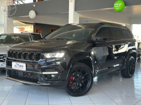 commander 2.0 hurricane blackhawk 4x4 turbo 4p automatico 2025 campo bom