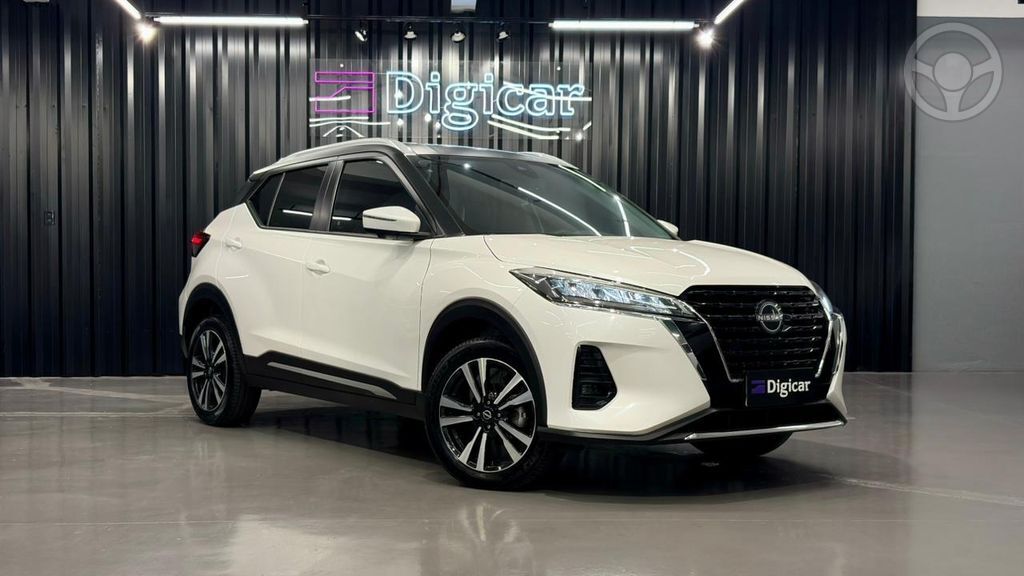 KICKS EXCLUSIVE 1.6 16V FLEX AUT.  - 2024 - LAJEADO