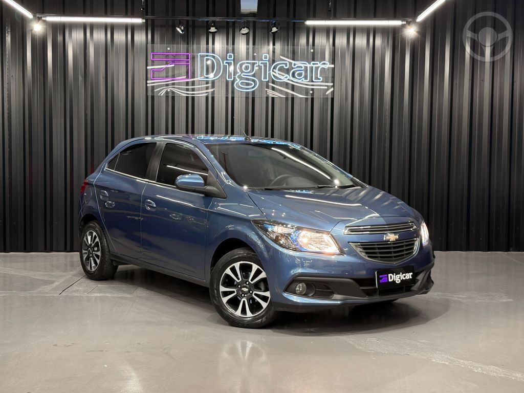 ONIX HATCH LT 1.4 8V FLEXPOWER 5P MEC.  - 2014 - LAJEADO