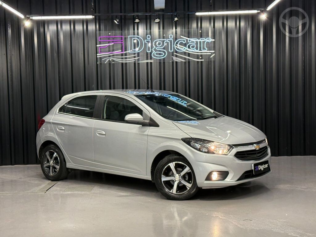 ONIX HATCH LTZ 1.4 8V FLEXPOWER 5P MEC.  - 2017 - LAJEADO
