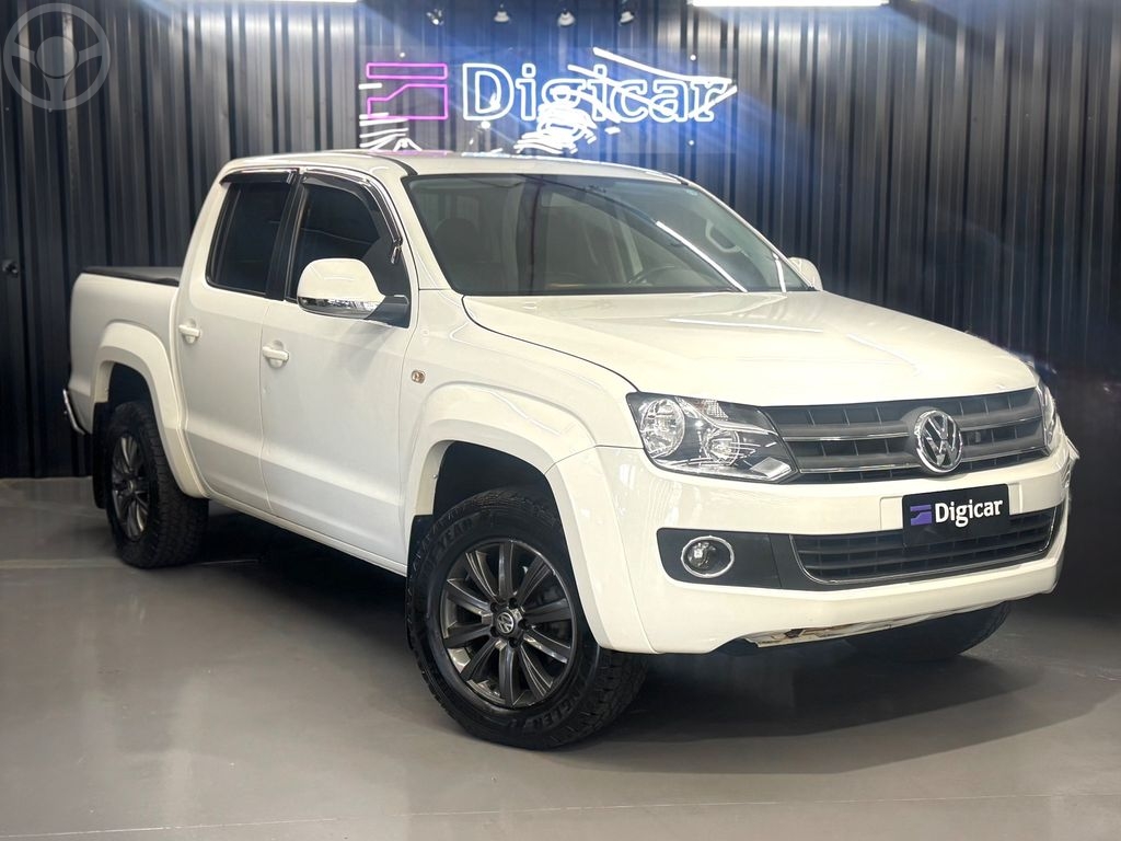 AMAROK HIGHLINE CD 2.0 16V TDI 4X4 DIES.  - 2012 - LAJEADO