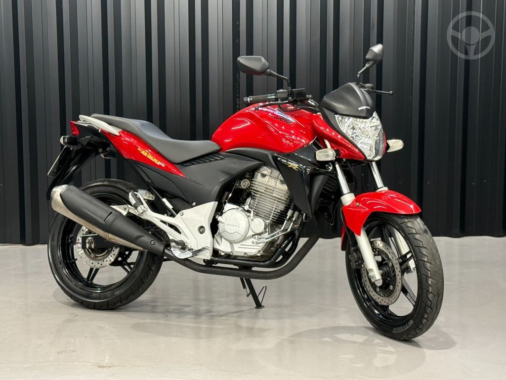 CB 300R/ 300R FLEX  - 2012 - LAJEADO