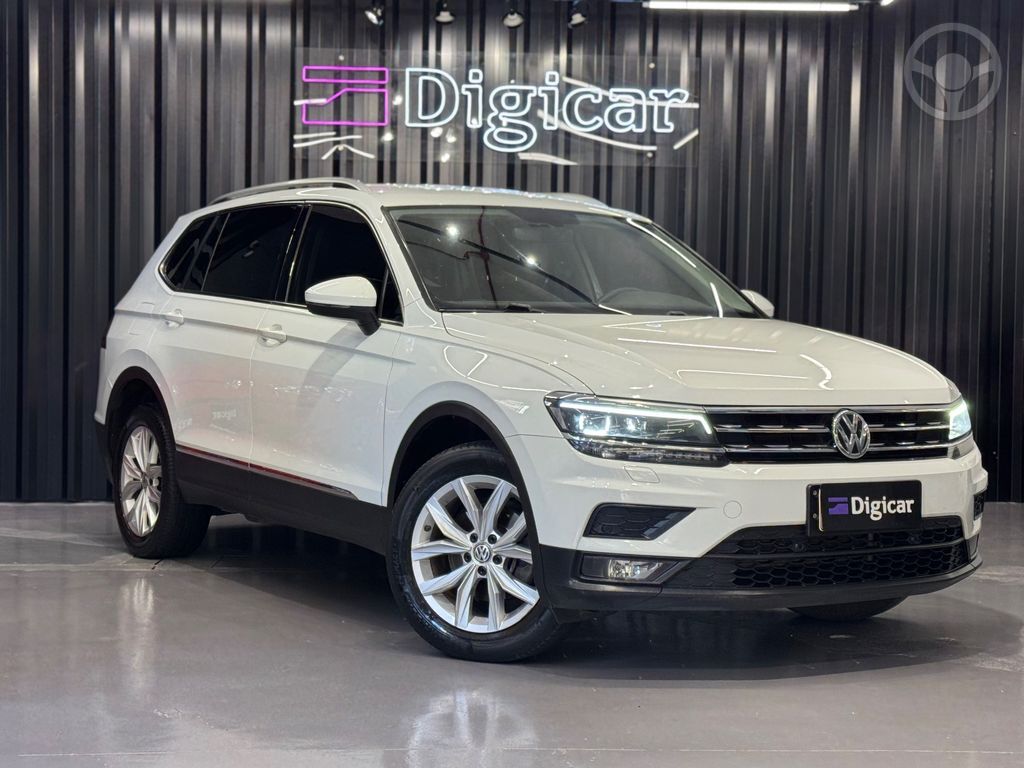 TIGUAN ALLSPAC COMF 250 TSI 1.4 FLEX  - 2018 - LAJEADO