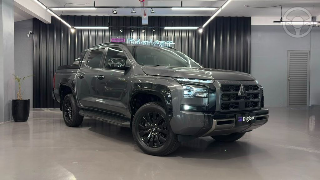 TRITON KATANA 2.4 CD 4X4 TB DIESEL AUT.  - 2026 - LAJEADO