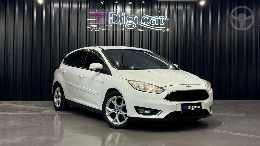 FOCUS 2.0 16V/SE/SE PLUS FLEX 5P AUT.  - 2016 - LAJEADO