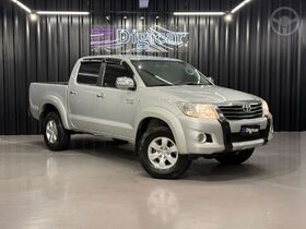 hilux cd sr 4x2 2.7 16v 2.7 flex aut.  2012 lajeado