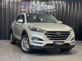 tucson gls 1.6 turbo 16v aut.  2020 lajeado