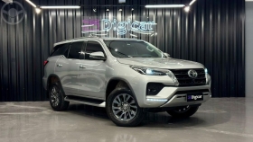 hilux sw4 srx 4x4 2.8 tdi 16v dies. aut.  2022 lajeado