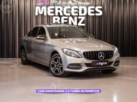 c 200 avantgarde 2.0 tb 16v 184cv aut.  2015 lajeado