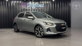 onix hatch prem. 1.0 12v tb flex 5p aut.  2025 lajeado