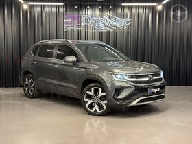 taos highline 1.4 250 tsi flex aut.  2024 lajeado