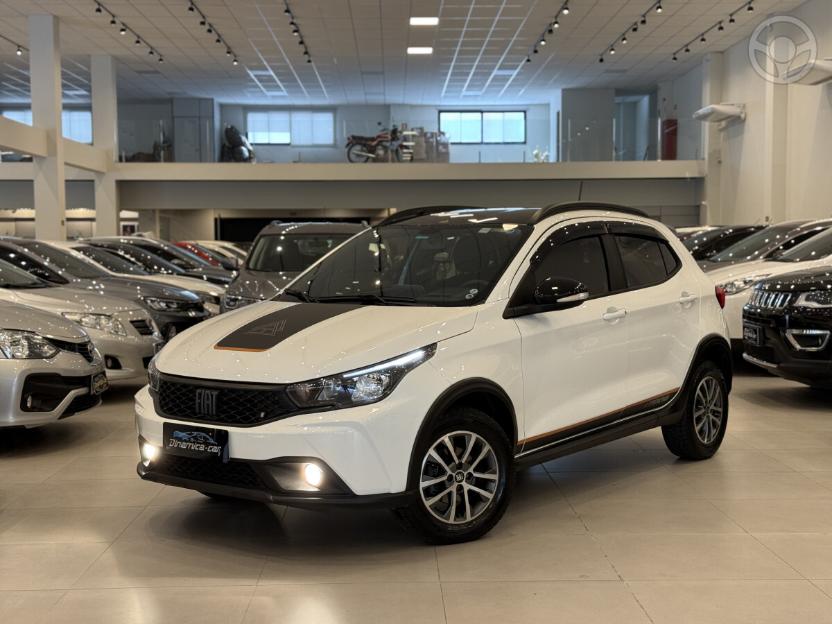 ARGO 1.3 8V TREKKING FLEX 4P MANUAL - 2024 - VENâNCIO AIRES