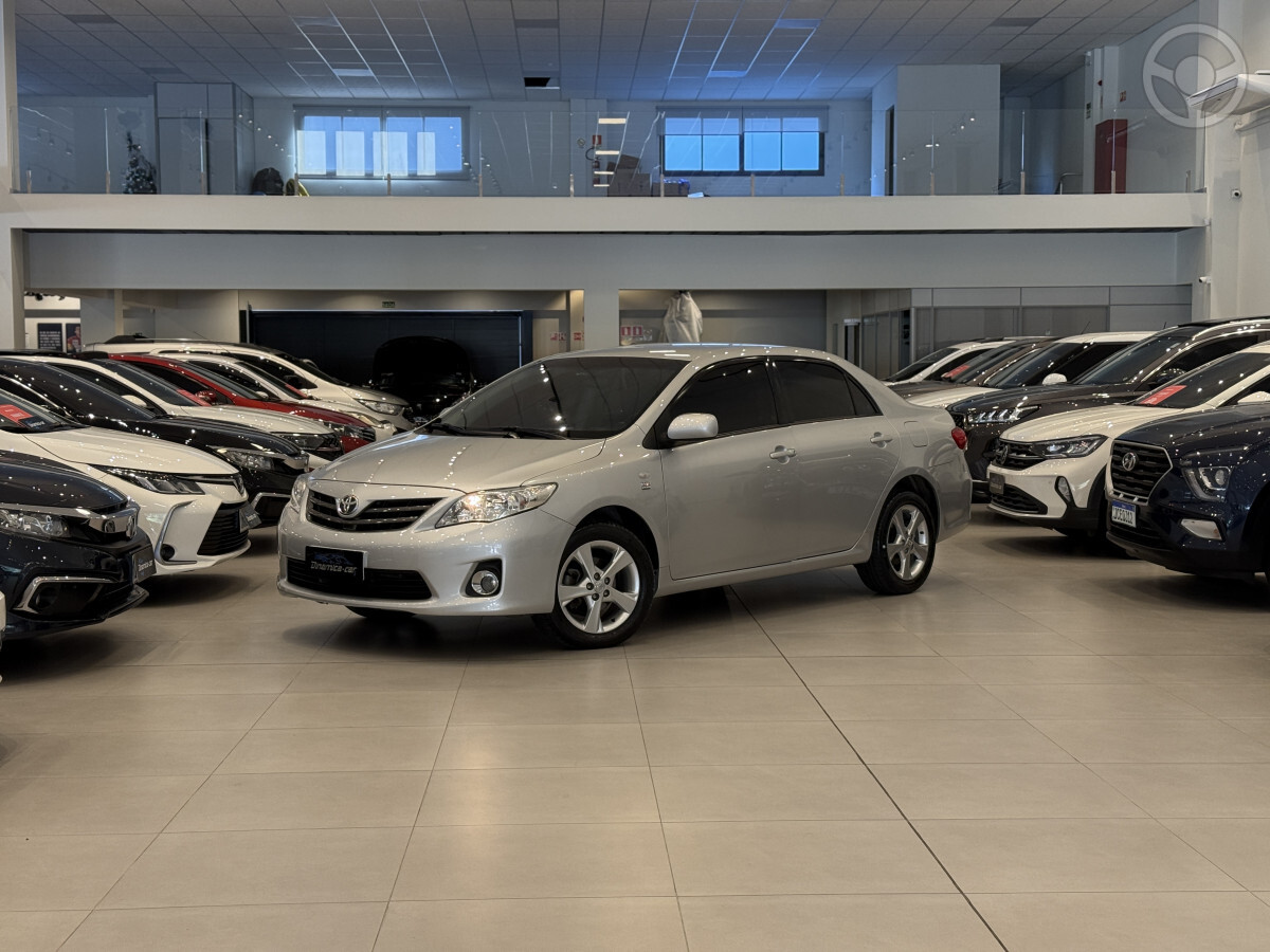 COROLLA 1.8 GLI 16V FLEX 4P MANUAL - 2014 - VENâNCIO AIRES