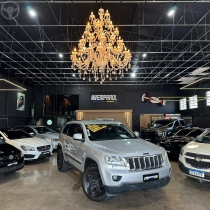 grand cherokee 3.6 v6 laredo 4wd 4p automatico 2012 lajeado