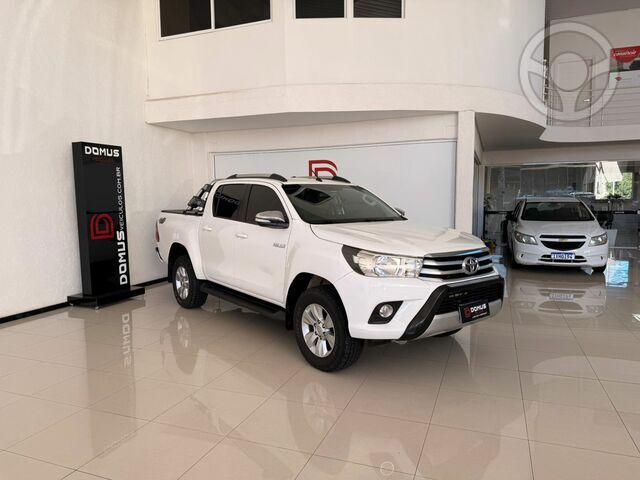HILUX SRV 2.8  - 2017 - MARAU