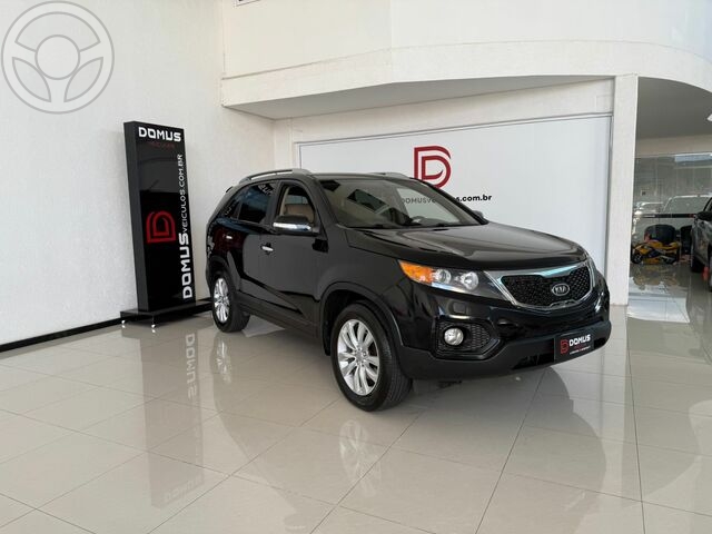 SORENTO EX 3.5 - 7 LUGARES - AT - 2011 - MARAU