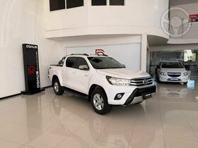 hilux srv 2.8  2017 marau