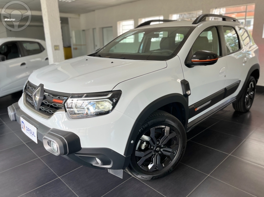 DUSTER 1.3 TCE ICONIC PLUS FLEX 4P AUTOMÁTICA - 2025 - CAXIAS DO SUL