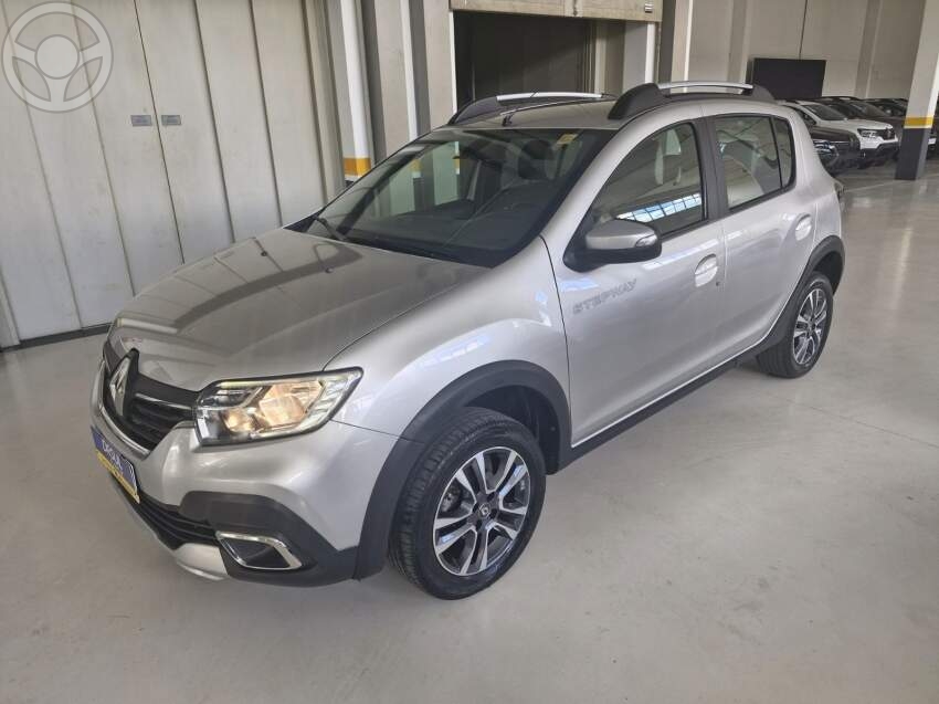 SANDERO 1.6 STEPWAY ICONIC X-TRONIC 16V FLEX 4P AUTOMÁTICO - 2022 - CAXIAS DO SUL