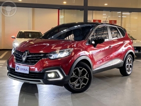 captur 1.3 iconic 16v turbo flex 4p automatico 2022 caxias do sul