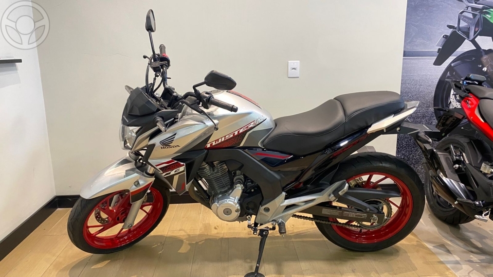 CB 250F TWISTER CBS - 2021 - BENTO GONçALVES