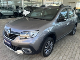 SANDERO 1.6 STEPWAY ICONIC X-TRONIC 16V FLEX 4P AUTOMÁTICO