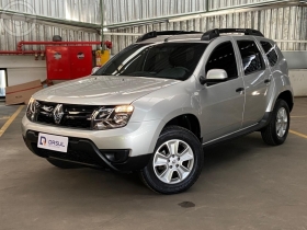 duster 1.6 expression 4x2 16v flex 4p automatico 2019 canela