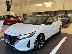 sentra 2.0 exclusive 16v 4p automatico 2025 canela