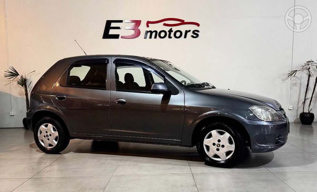CELTA 1.0 MPFI LT 8V FLEX 4P MANUAL - 2013 - NOVO HAMBURGO