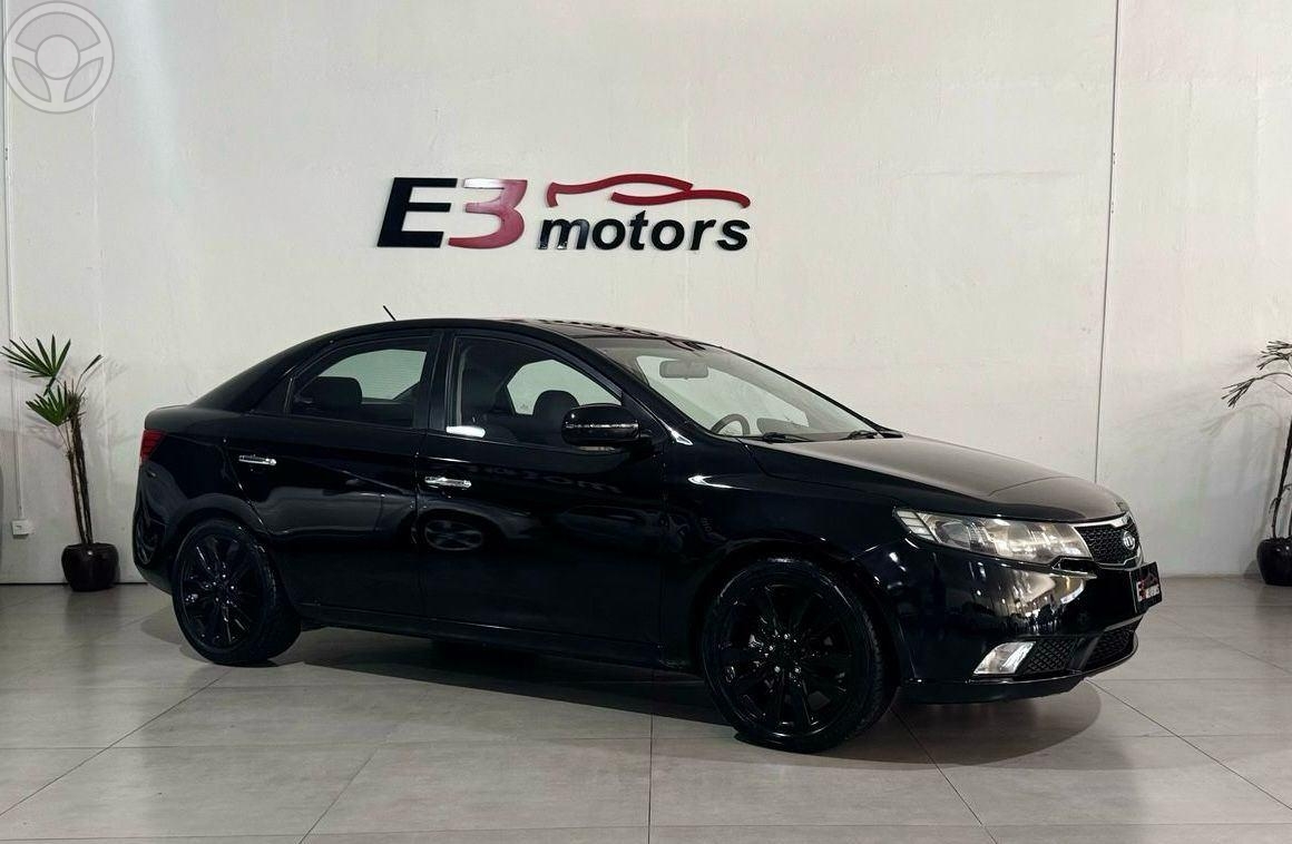 CERATO 1.6 SX3 16V FLEX 4P MANUAL - 2011 - NOVO HAMBURGO