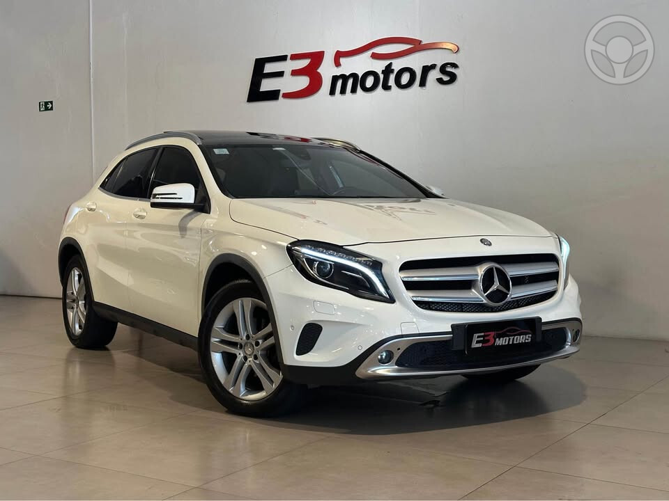 GLA 200 1.6 CGI VISION 16V TURBO FLEX 4P AUTOMÁTICO - 2016 - NOVO HAMBURGO