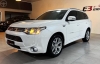 OUTLANDER 2.0 PHEV 16V HÍBRIDO 4P AUTOMÁTICO - 2015 - NOVO HAMBURGO